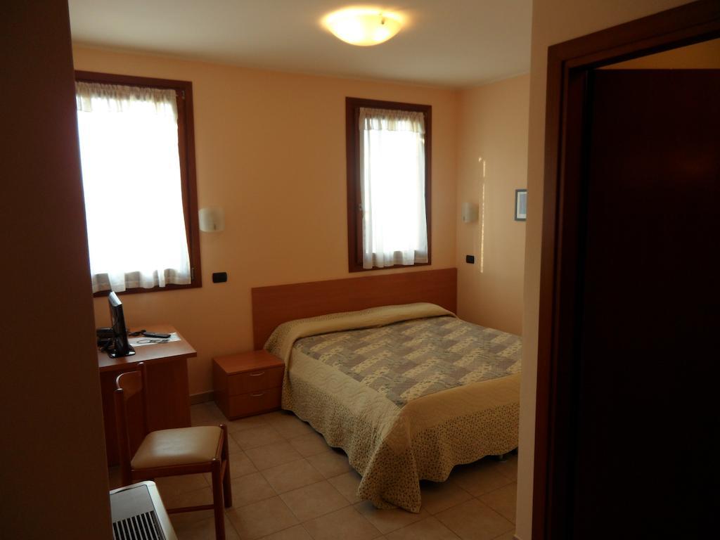 Locanda Gallo Dolo Rum bild